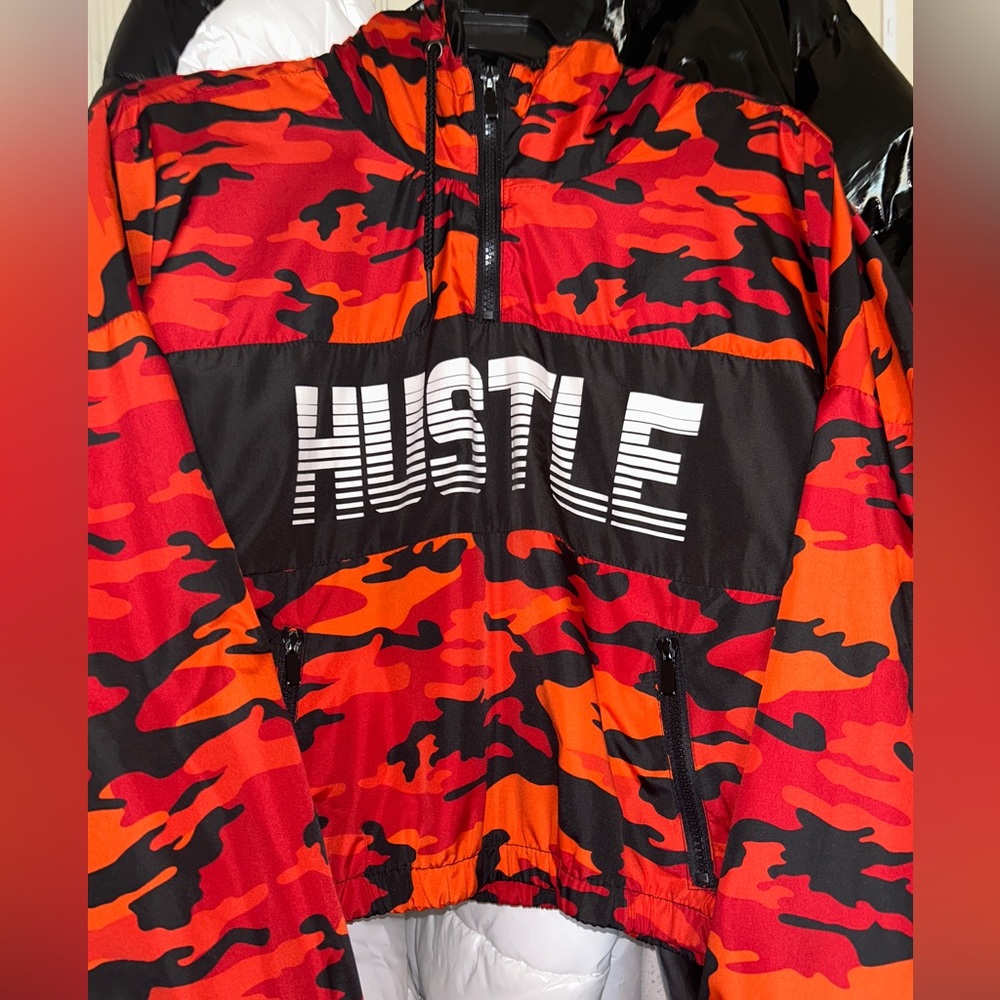 CROP TOP JACKET WITH HOOD🧡🖤